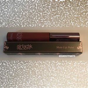 Girlactik Matte Lip Paint Shade DEMURE